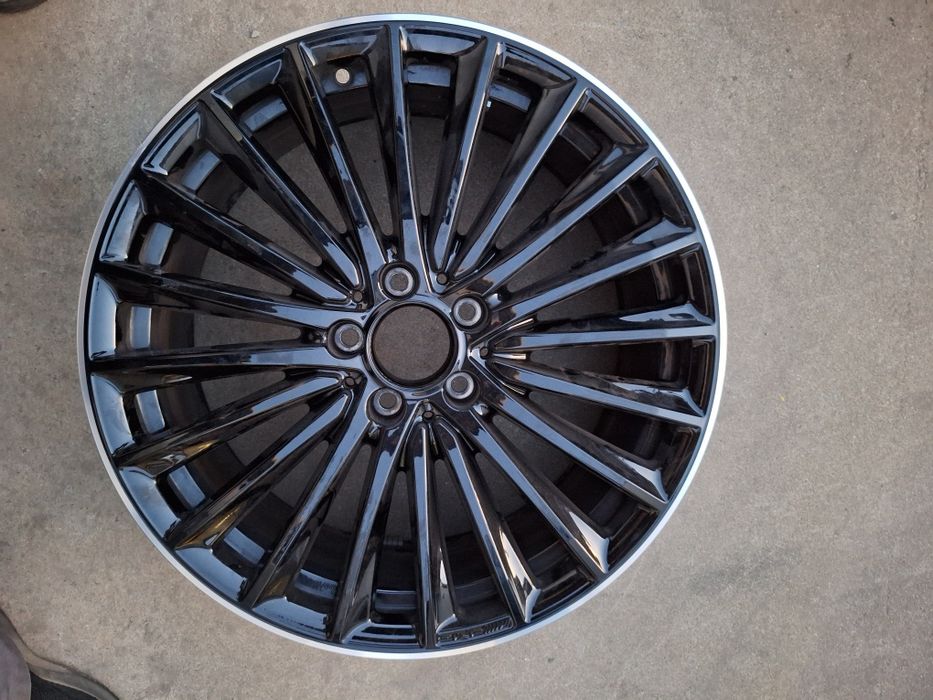 janta  originale Mercedes A177 pt CLA 7,5 j x19