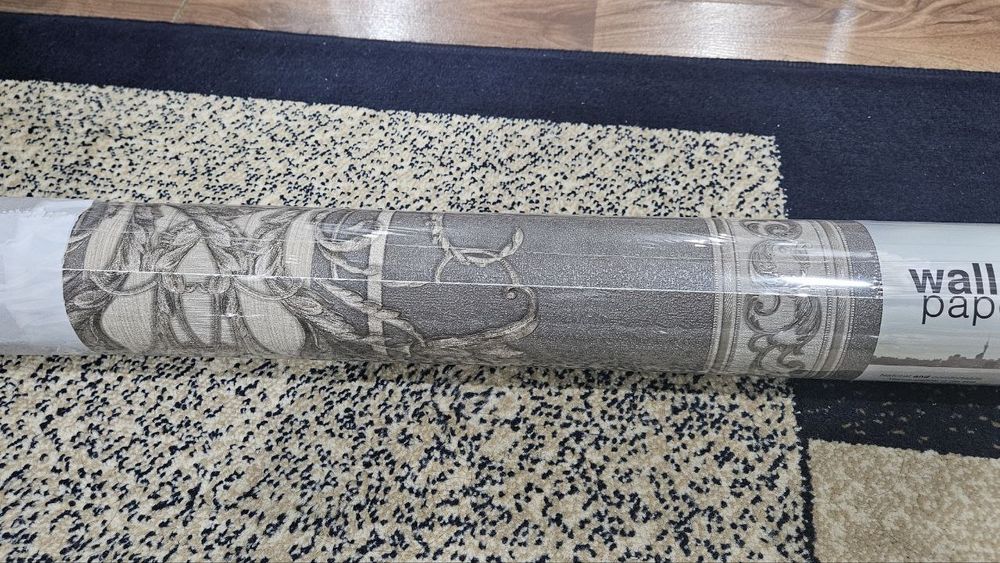 Продаются совершенно новые моющие обои