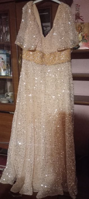 Офицялни елегантни рокли