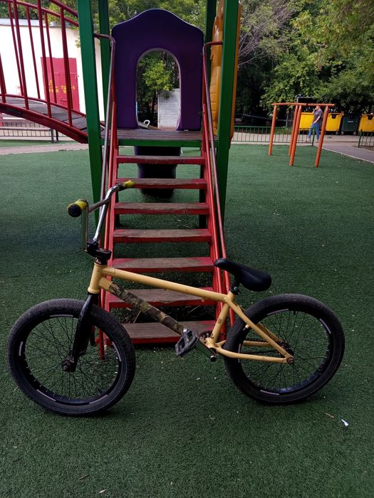 bmx zigzag forvard 2020
