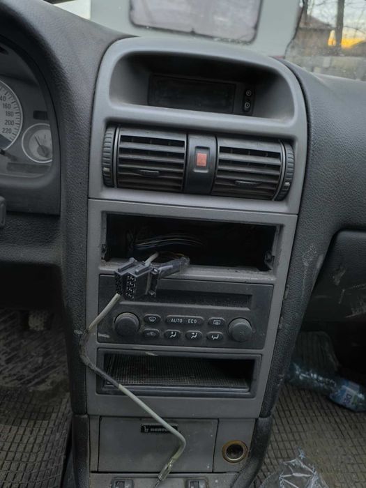 Opel Astra Astra 2.2 DTI (125 Hp) BERTONE