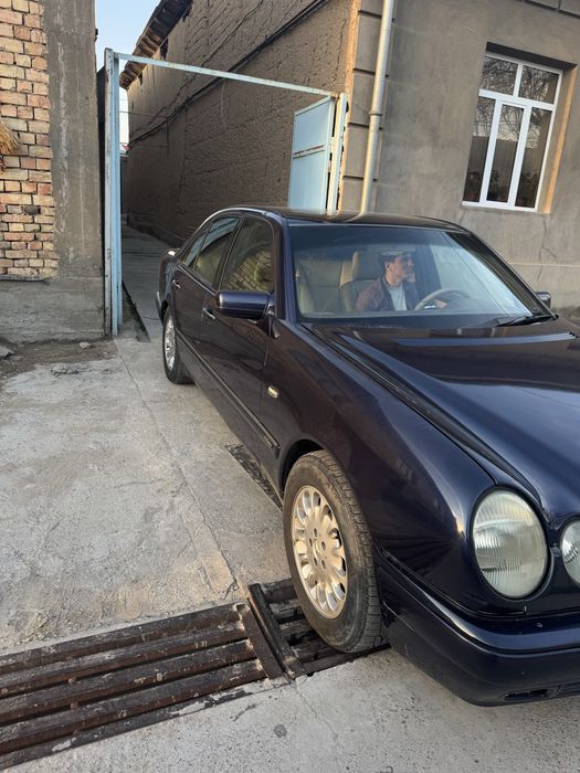 Mercades benz W210 E320