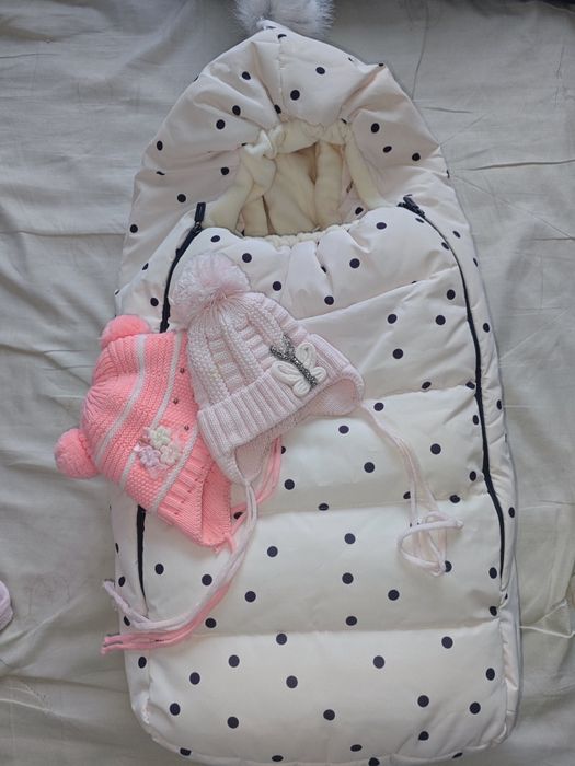 Конверт с комбинезоном на выписку