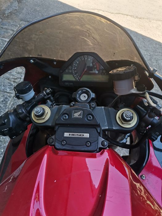 На части Honda cbr 1000rr Хонда цбр 1000 рр
