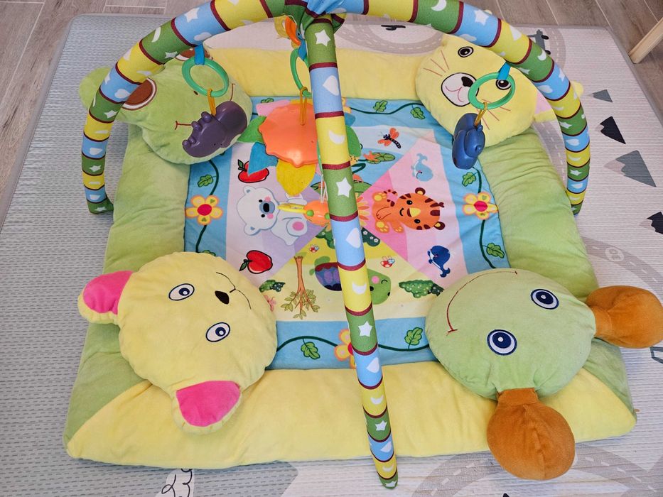 Активна гимнастика за бебе