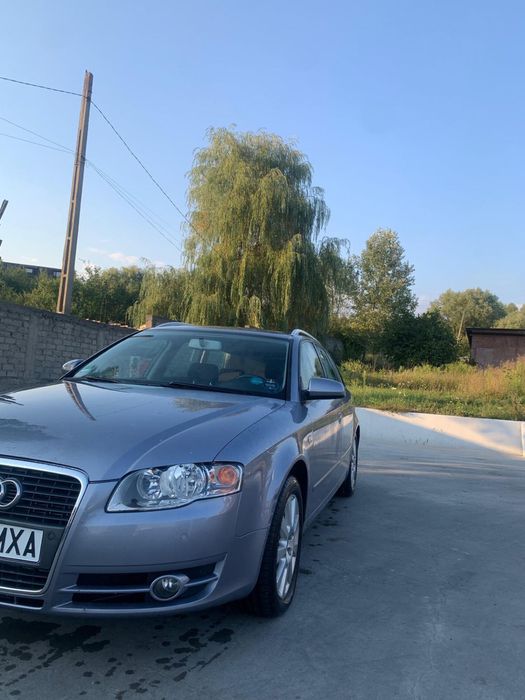 Vând Audi a4b7 1.9 BRB