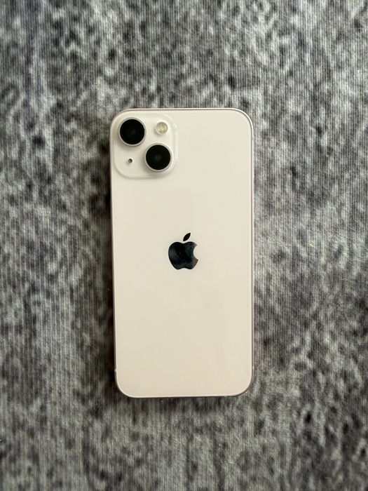 Продам Iphone 13