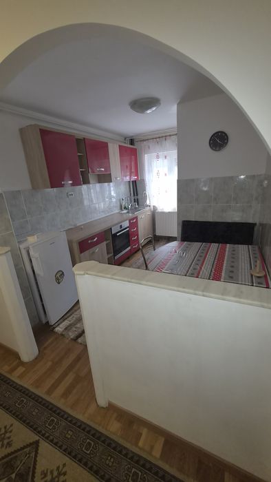 Vand apartament micro 16