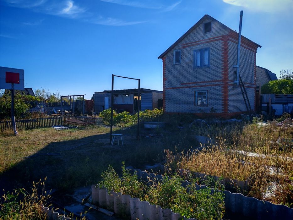 Продам дачу по 23 маршруту, 12 соток,