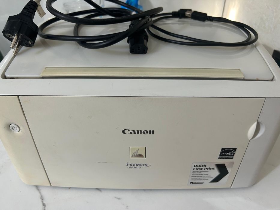 Продаётся принтер Canon lbp3010