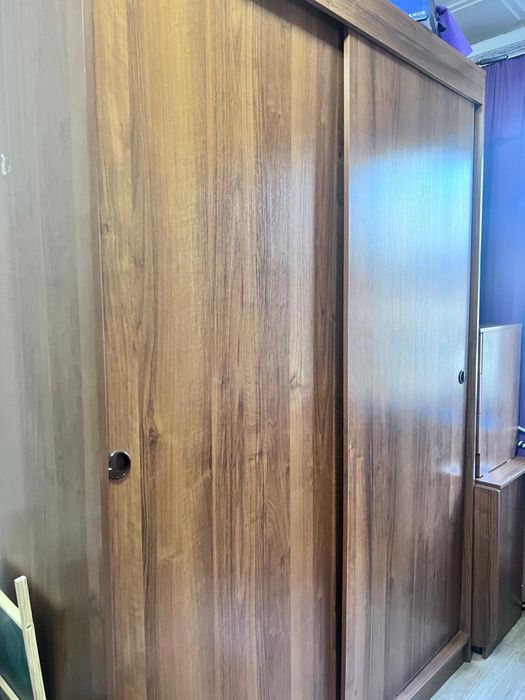 Продам шкаф купе