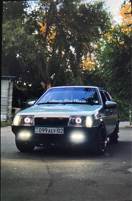 Продам ваз 21099