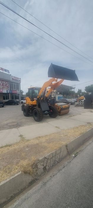 Автопогрузчик 1.5 куб объёма ковша