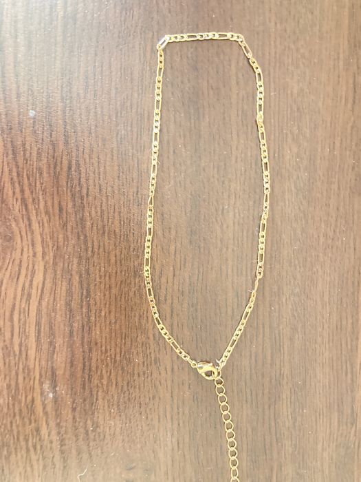 Пръстени и висулки за врат, обеци