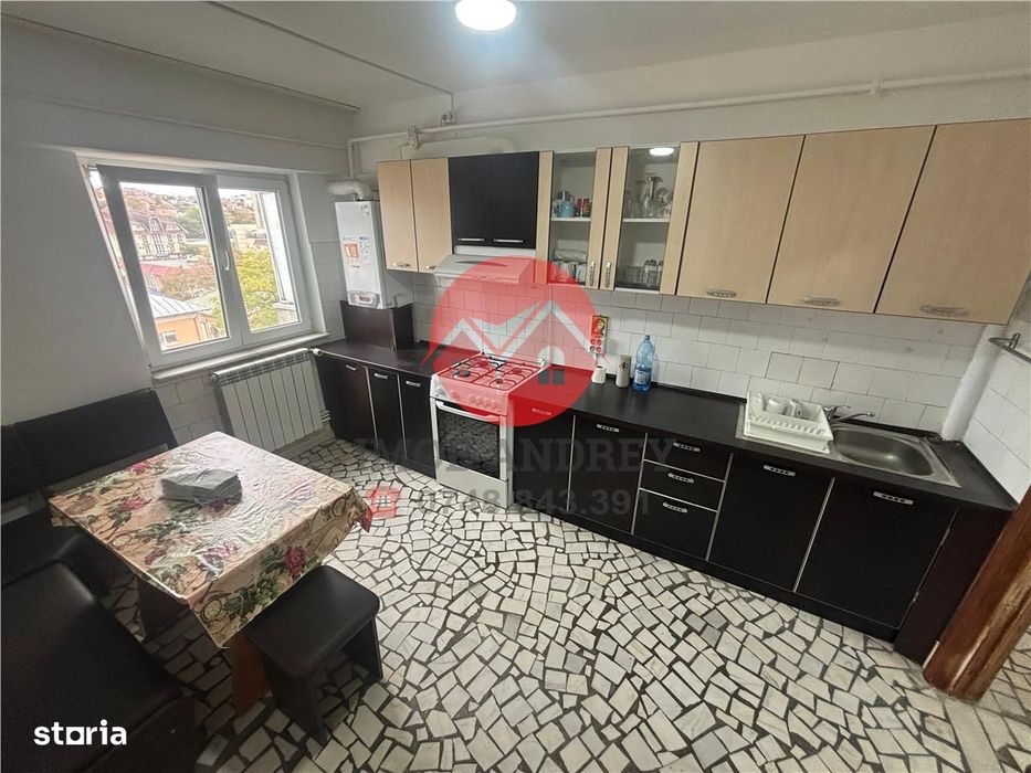 Apartament 4 camere ultracentral, 99 mp, centrala gaz noua