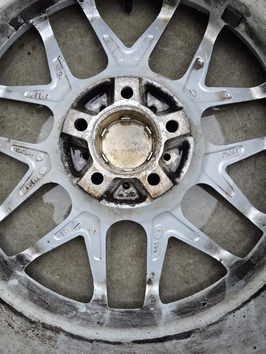 Джанти 5х112 R18 ET42  Model VIA