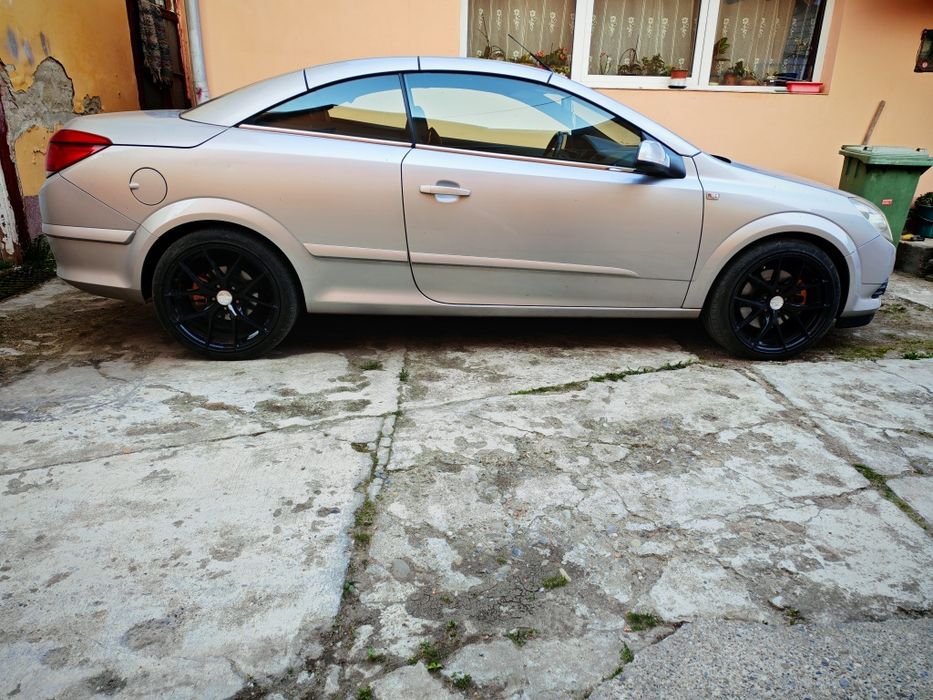 Opel Astra H twintop 1.9
