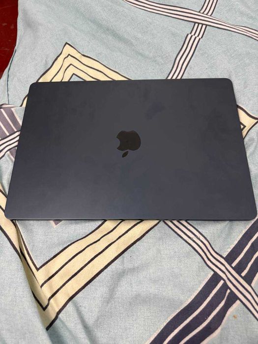 Macbook Air 15, m4 новый