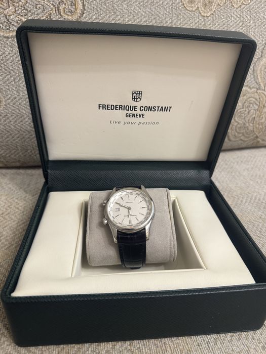 Frederique constant worldtimer index
