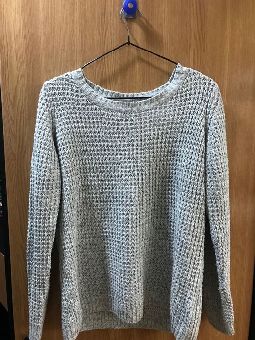 Pulover alb-gri S