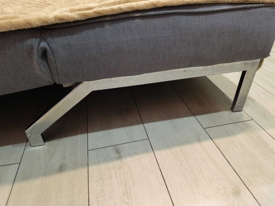 Vând canapea extensibila