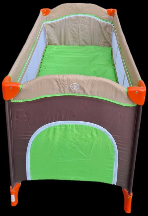 Детска сгъваема кошара с подарък люлка