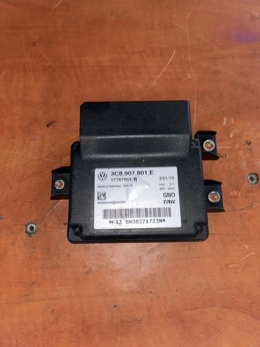 Calculator modul frana de mână ,parcare vw passat b6 an2010 3C8907801E