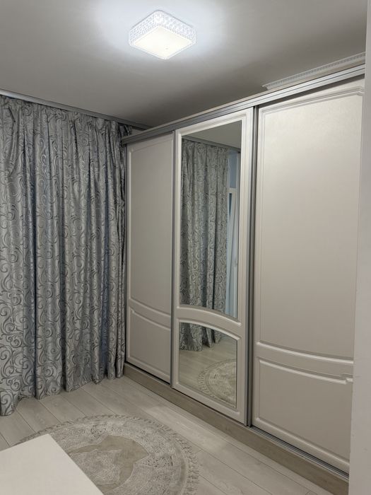 Inchiriez apartament cu 2 camere Arad Plaza