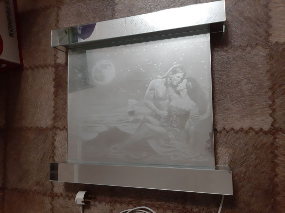 Продам светильник