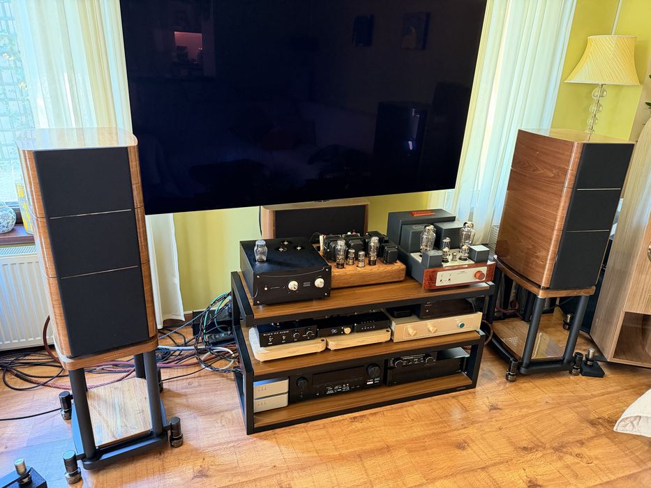 Boxe Wharfedale Elysian 2 Walnut + Standuri Originale