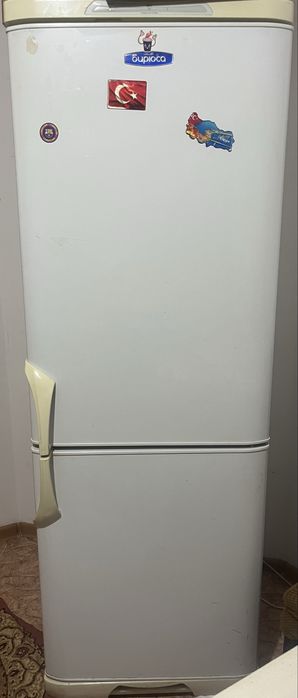 Отдам даром холодильник