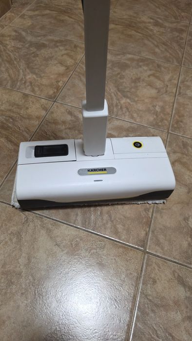 Mop  cu aburi Karcher