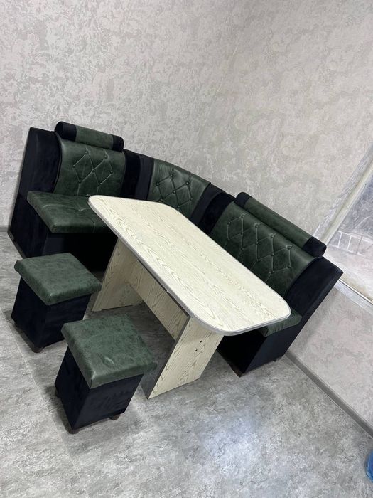 Хамйонбоб сифатли кухини угалок+ Стол2 пуфик