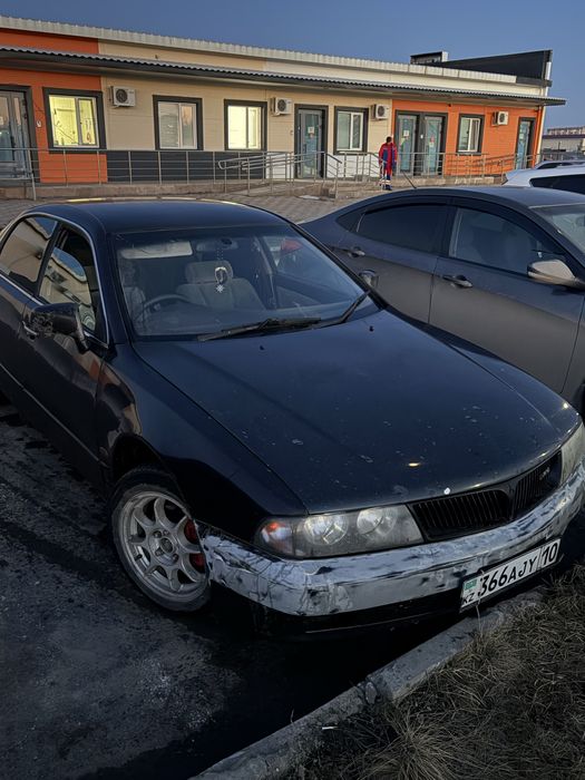 Продам Mitsubishi Diamante