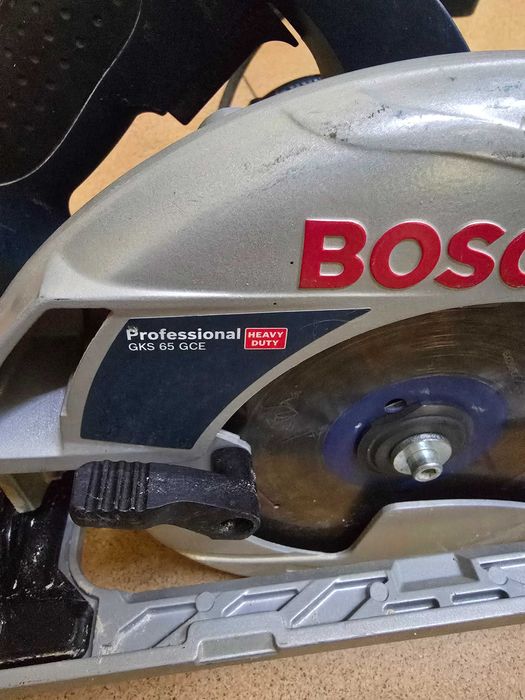 BOSCH професионален електрчески циркуляр