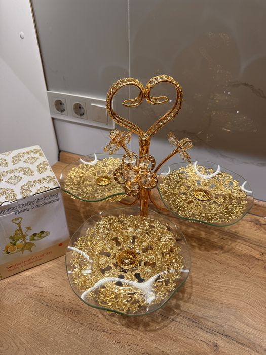 Посуда для дом и подарок можно, они все новые