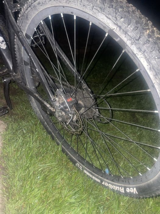 Bicicleta MTB (Refacuta cu piese noi) Detaliile in descriere