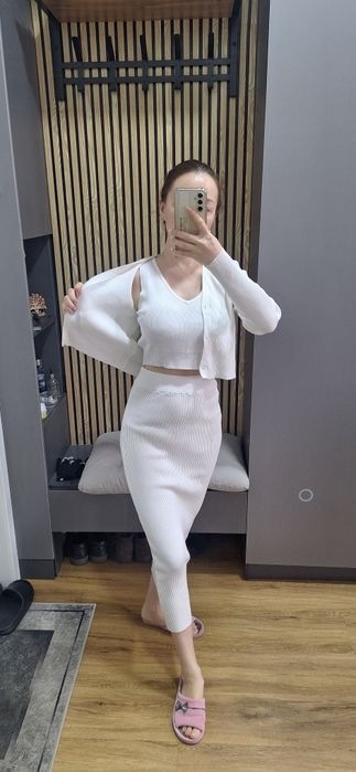 Продам платья размер на XS, S