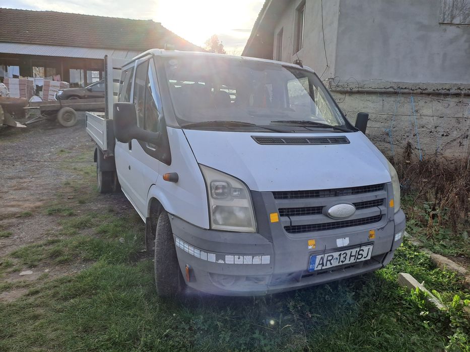 Camioneta Ford transit 2400 tdi