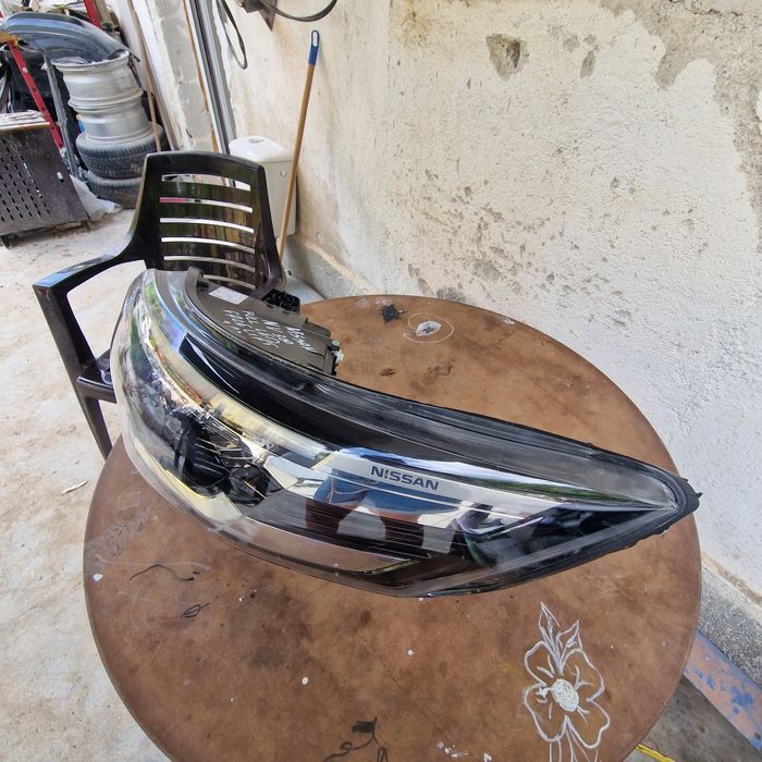 Nissan NV 300 full led face lift 2023 ляв фар