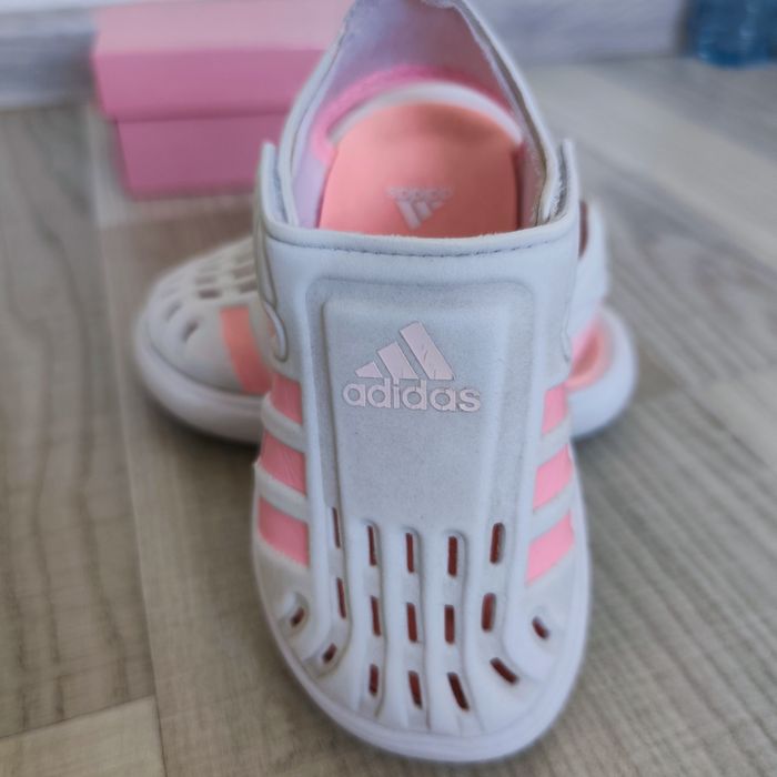 Детски обувки за прохождане Geox  и сандали Adidas