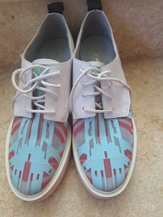 Оригинални обувки