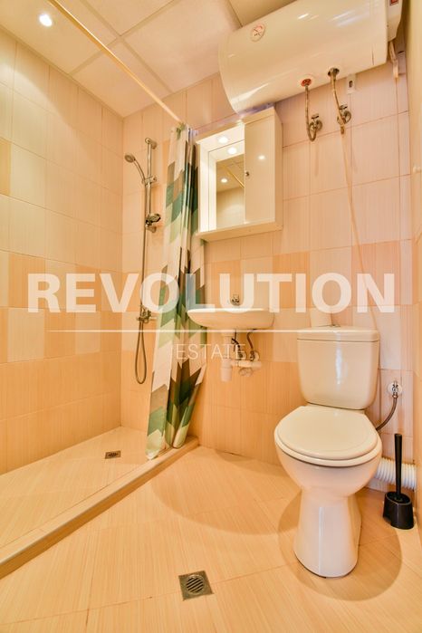 Двустаен апартамент в ж.к. Младост 4.