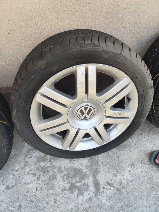 Cauciucuri pasat 225/45/17