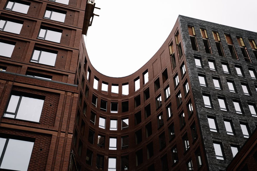 Кирпич облицовочный/клинкер/гиперпрес/огнеупор/силикатный М200/М800