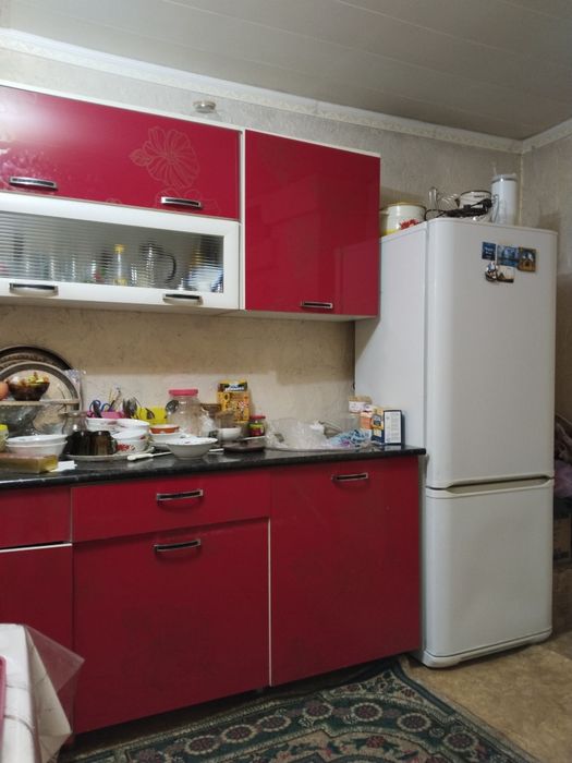 Продам дом район 1000 мелочей