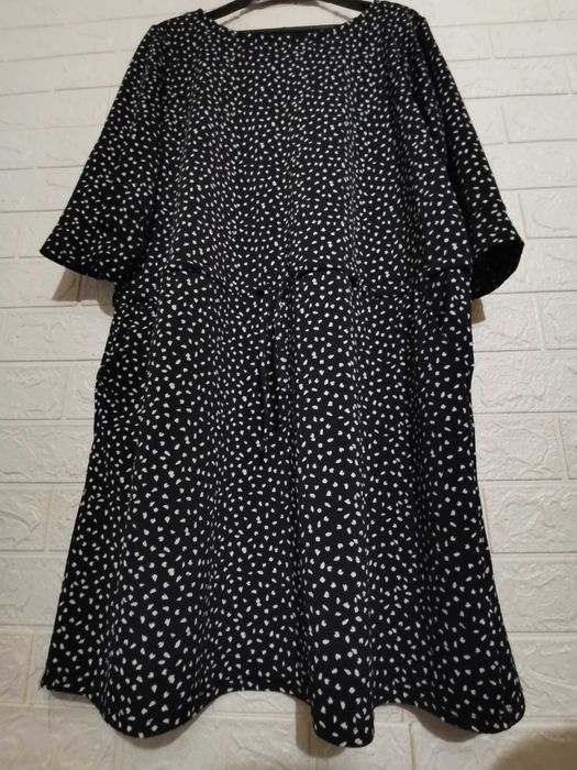СТРАХОТНИ елегантни рокли МАКСИ размер от ХЛ ДО 5 ХЛ