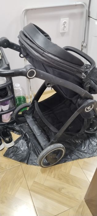 Бебешка комбинирана количка