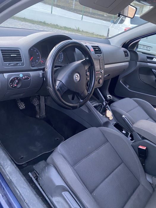 VOLKSWAGEN Golf 2006 — imagine 5
