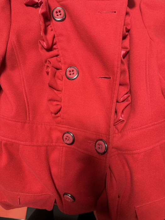 Дамско елегантно червено палто”Atmosphere”